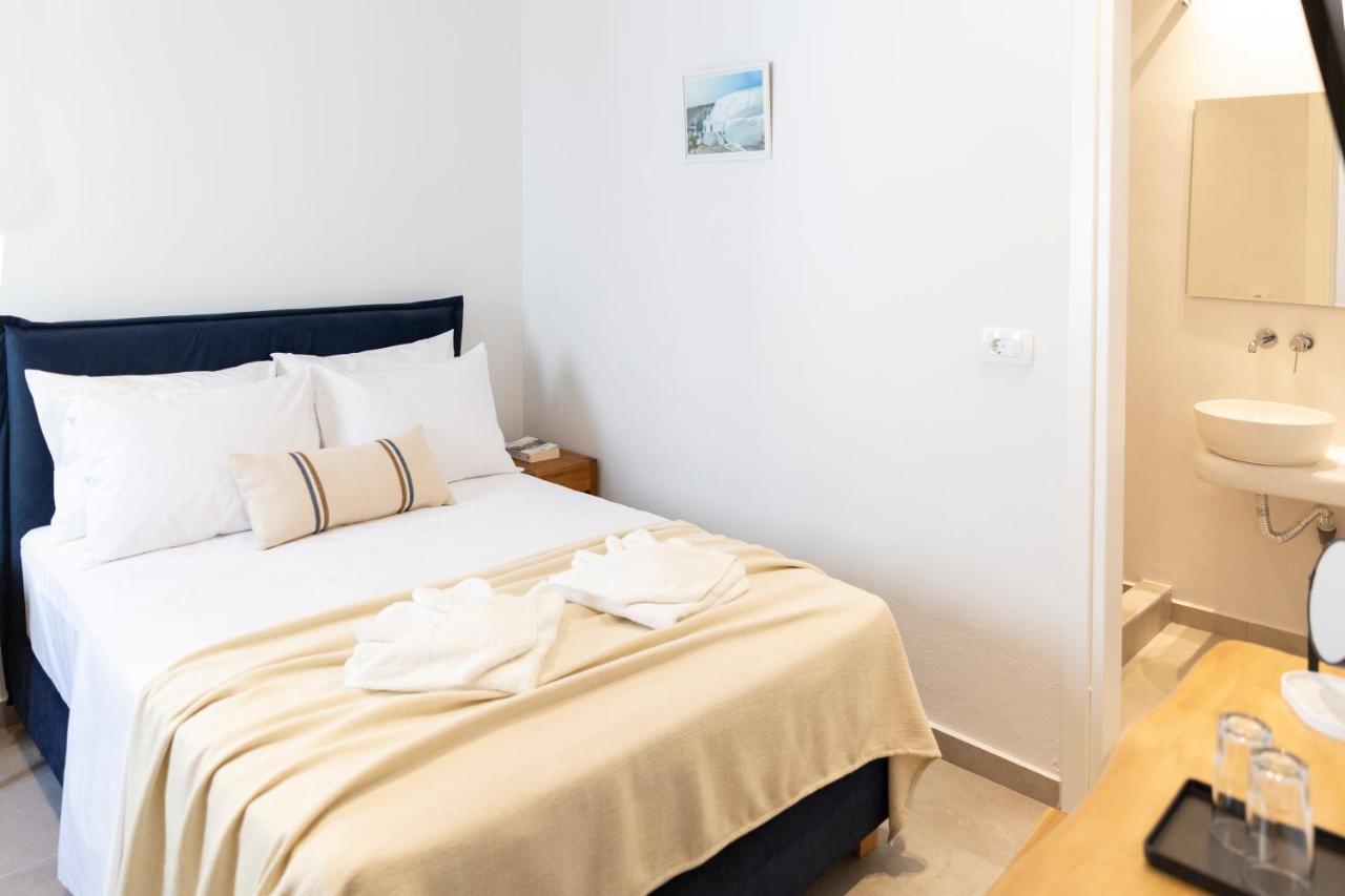 Asimina Hotel Fira  Bagian luar foto