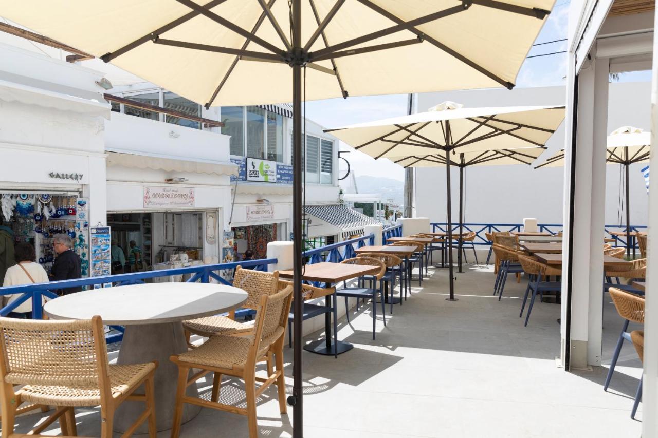 Asimina Hotel Fira  Bagian luar foto