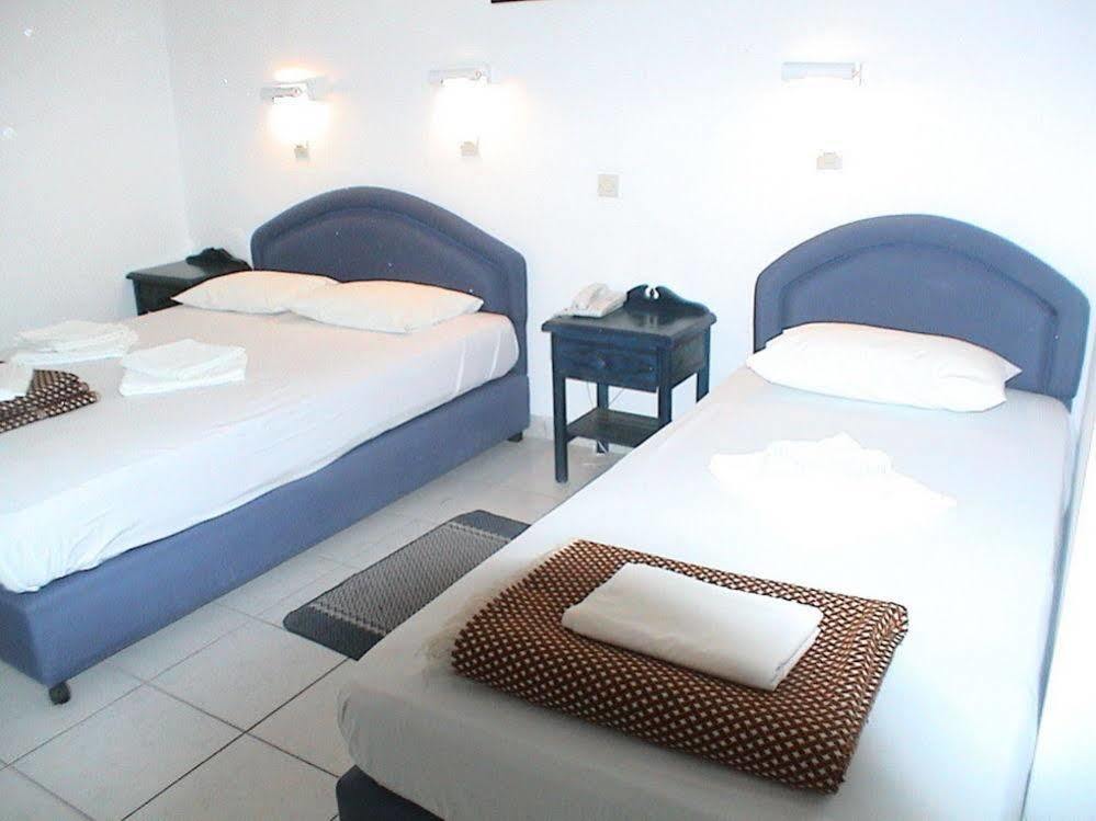 Asimina Hotel Fira  Bagian luar foto