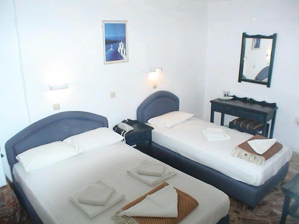 Asimina Hotel Fira  Bagian luar foto